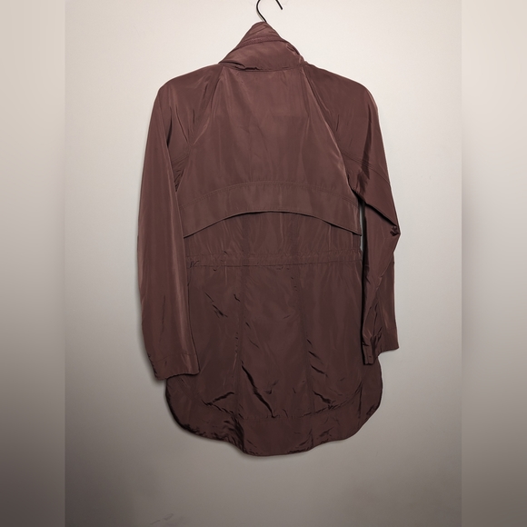 Athleta Drip Drip Rain Jacket Mauve - Picture 7 of 8